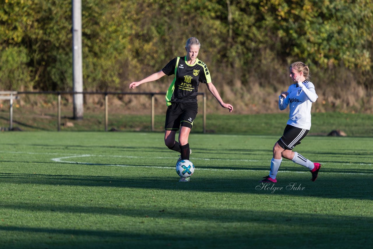 Bild 340 - Frauen TSV Vineta Audorg - SV Friesia 03 Riesum Lindholm : Ergebnis: 2:4